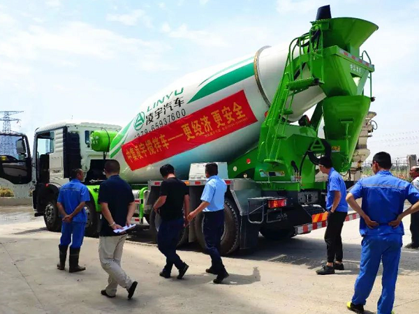 中集凌宇攪拌車全國巡展繼續(xù)：出征安徽，這一組合果然豪橫！