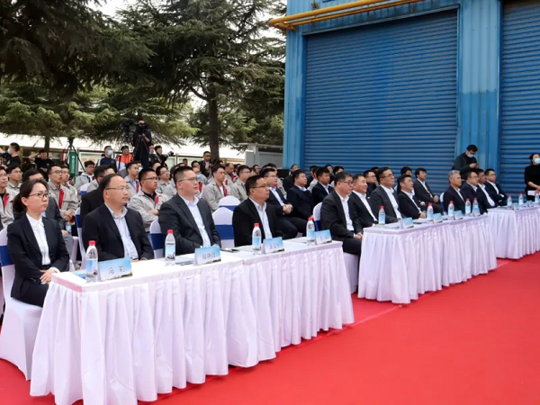 洛陽三月花如錦，千輛發(fā)車喜煞人！一汽解放&中集凌宇直播活動(dòng)成功舉辦