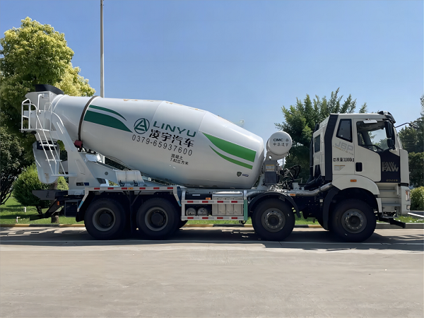 【發(fā)車新聞】解放&凌宇一體化攪拌車交付客戶！