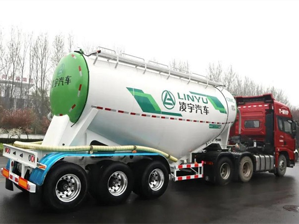 選粉罐車認準“小白罐”，理由超簡單