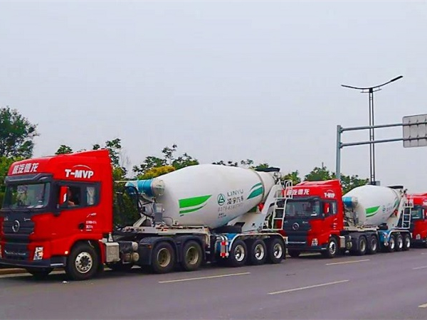 天氣炎熱，交付火熱，中集凌宇半掛攪拌車實力圈粉，“熱度”不減！