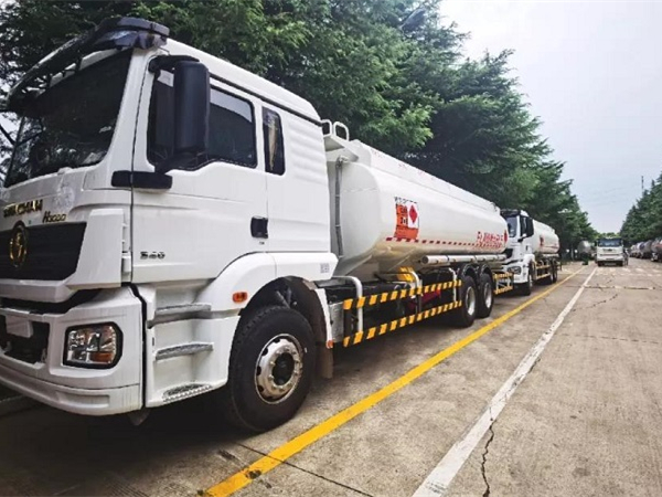 海外發(fā)車！中集凌宇實(shí)力交付，“量身定制”贏得市場贊譽(yù)！