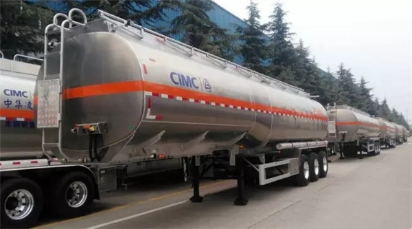 對戰(zhàn)薩德，民族品牌“凌宇”七倉液罐車轉(zhuǎn)戰(zhàn)東南亞！