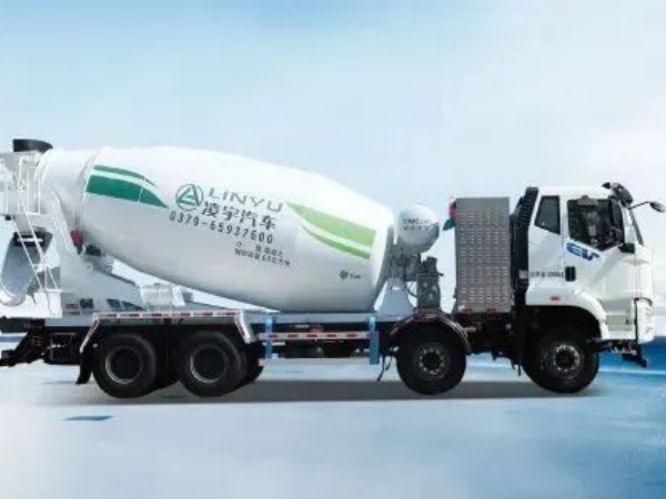 卡友購車選誰好？聽聽DeepSeek的大實話！